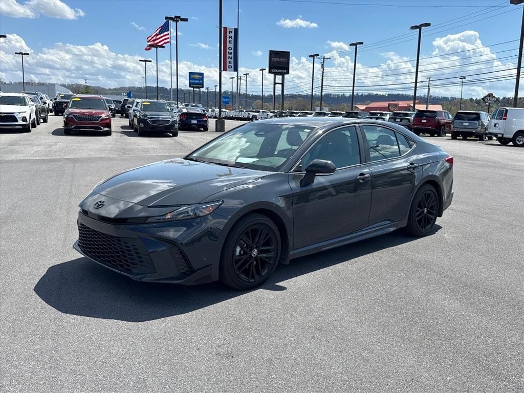 Underground 2025 Toyota Camry SE FWD Sedan Front-Wheel Drive Continuously Variable Transmission