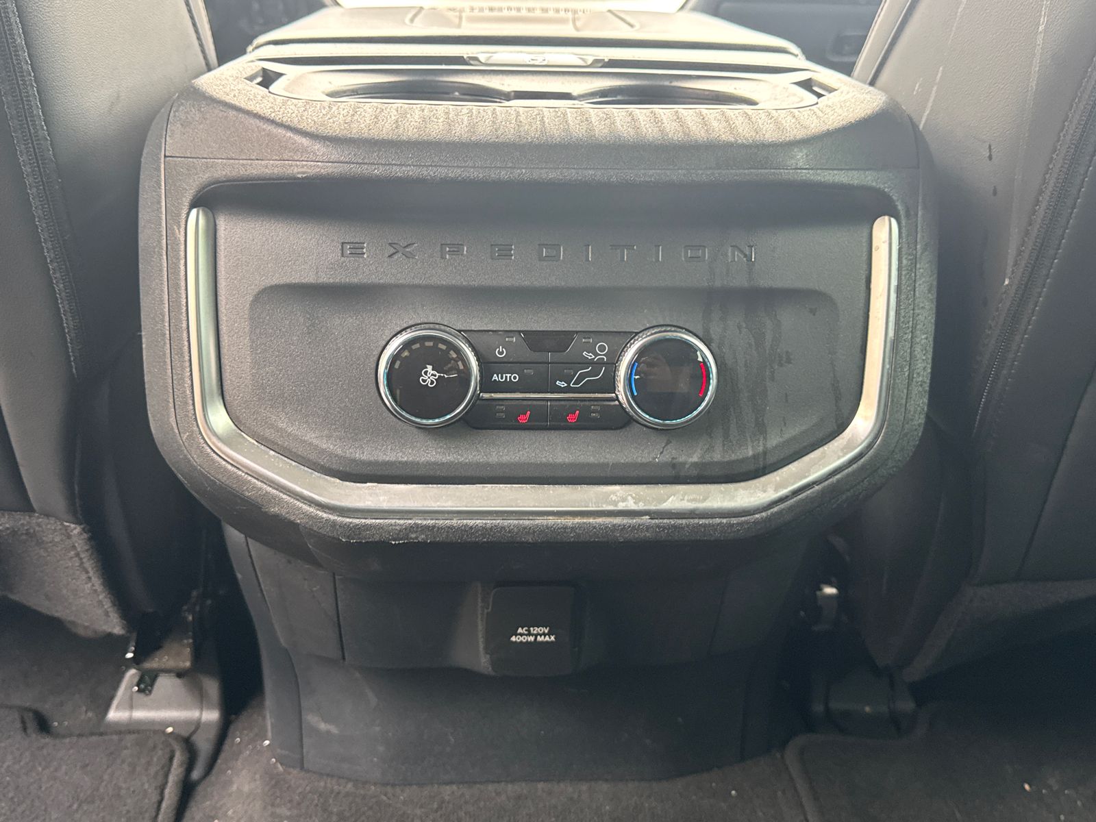 Used 2025 White Ford Platinum image 24
