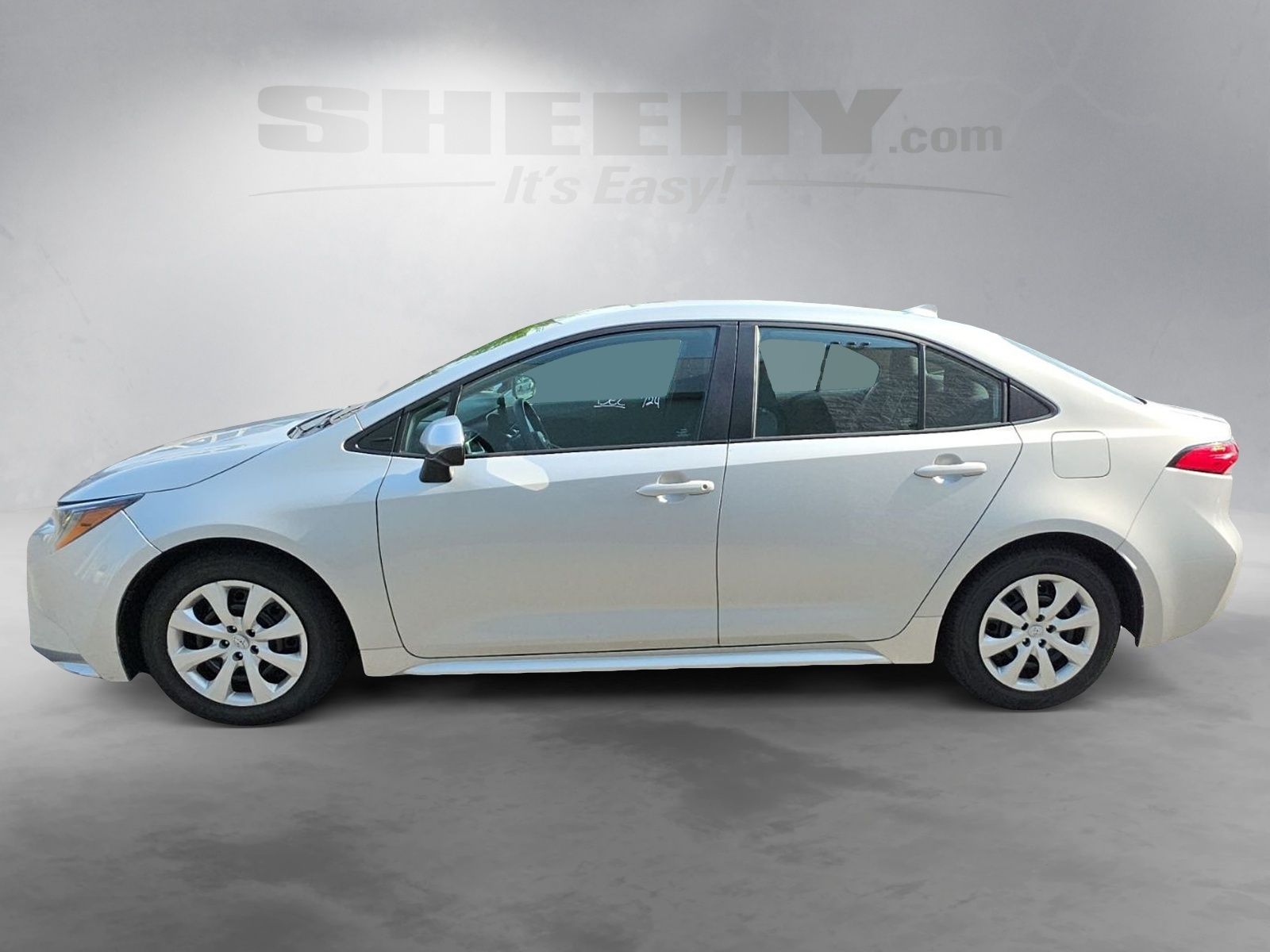 Used 2023 Silver Toyota LE image 15
