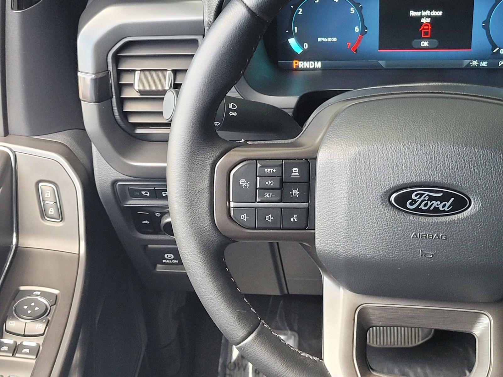 Used 2024 Black Ford XLT image 13