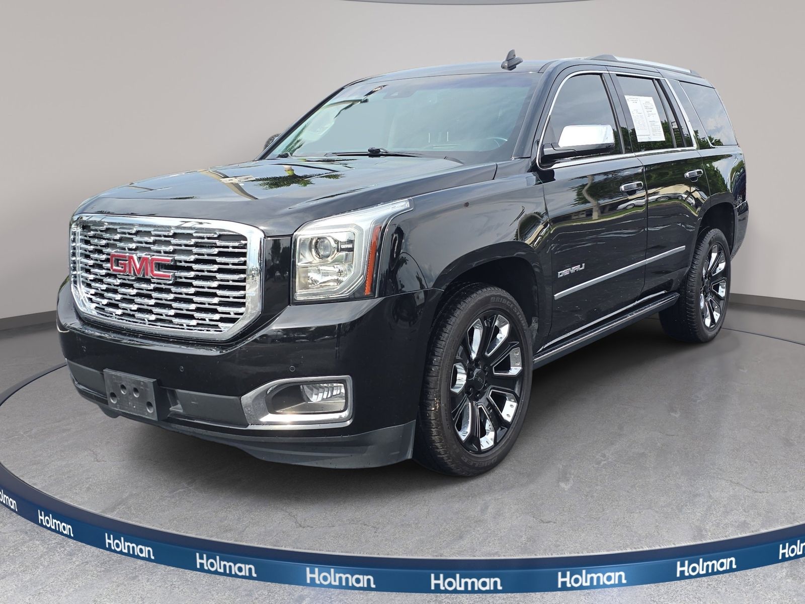 Onyx Black 2019 GMC Yukon Denali 4WD SUV / Crossover Four-Wheel Drive