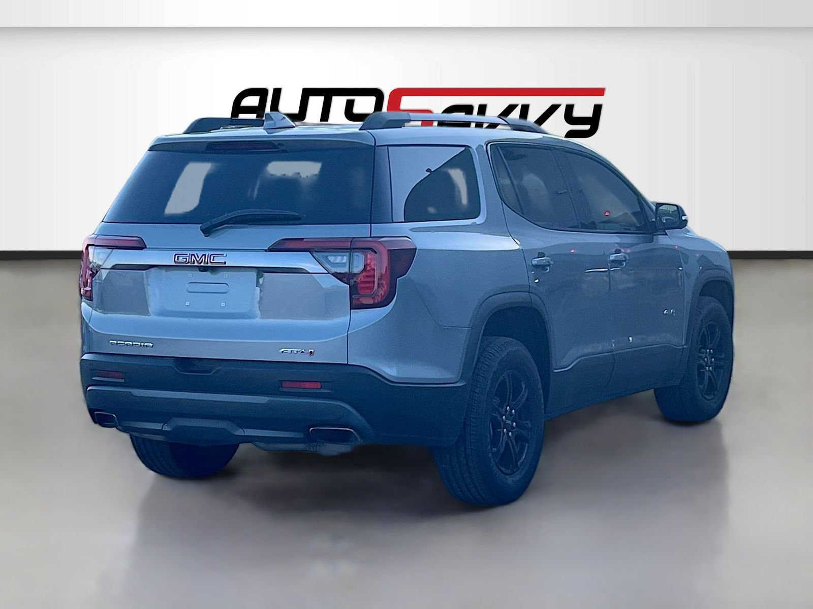 Used 2023 Silver GMC AT4 image 7
