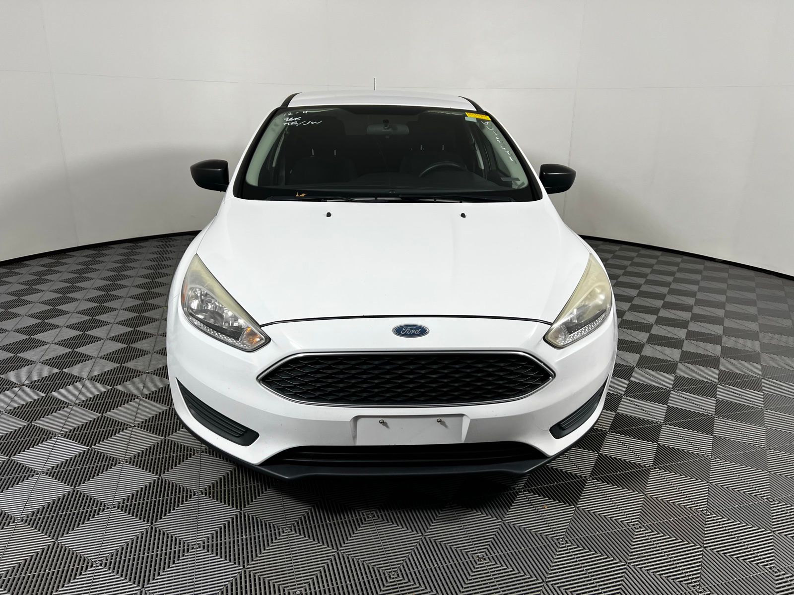 Thumbnail: 2016 Ford Focus - 2