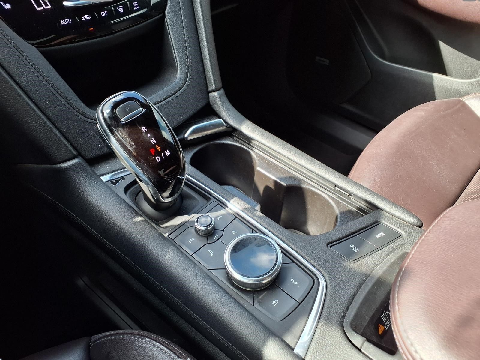 2021 Cadillac XT6 Premium Luxury White at Bayway Cadillac Southwest