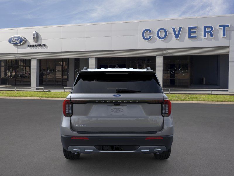 New 2026 Gray Ford Active image 5