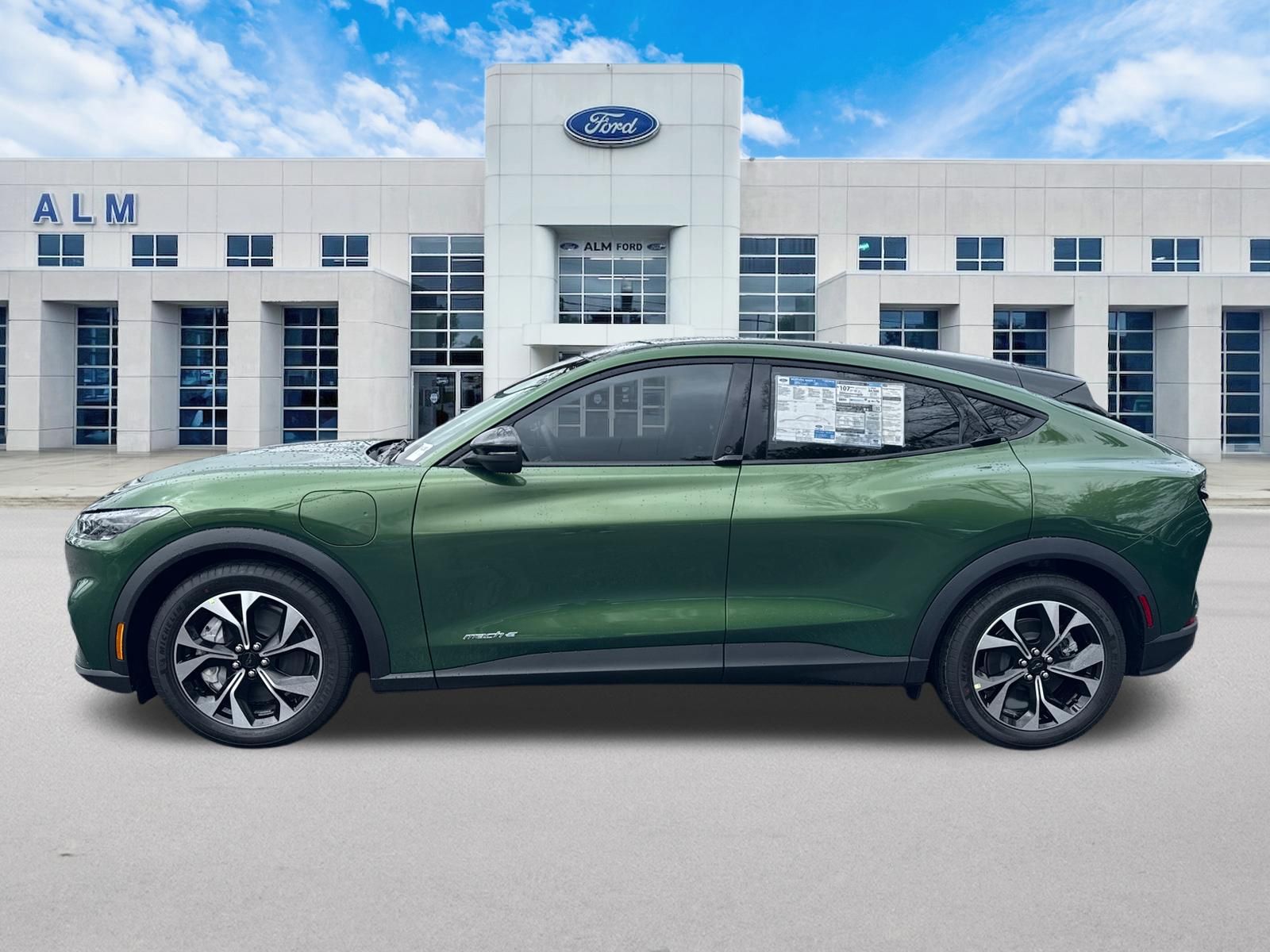 New 2026 Eruption Green Metallic Ford Select image 9