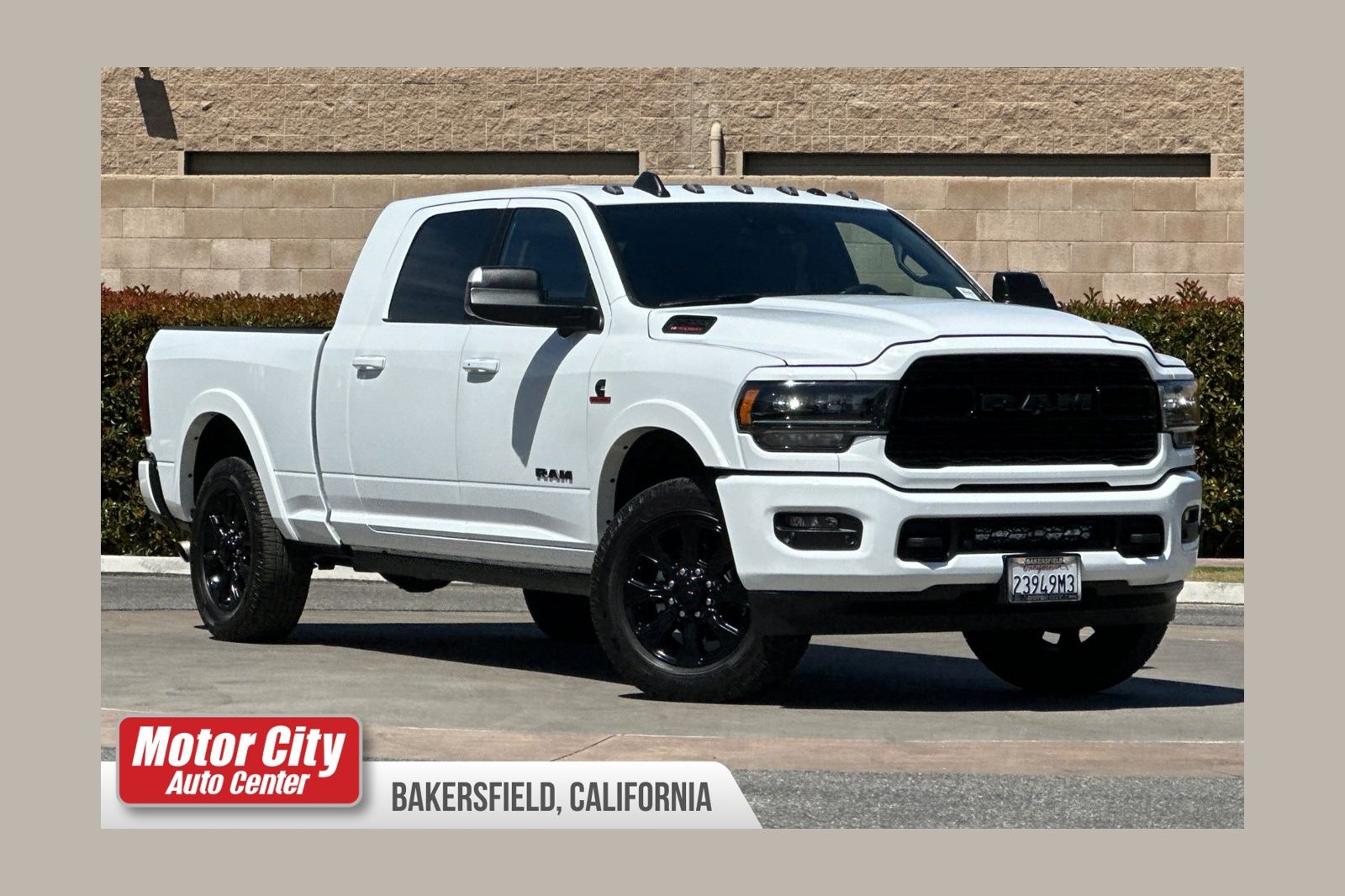 Bright White Clearcoat 2022 RAM 2500 Limited Mega Cab 4WD Pickup Truck Four-Wheel Drive 6-Speed Automatic