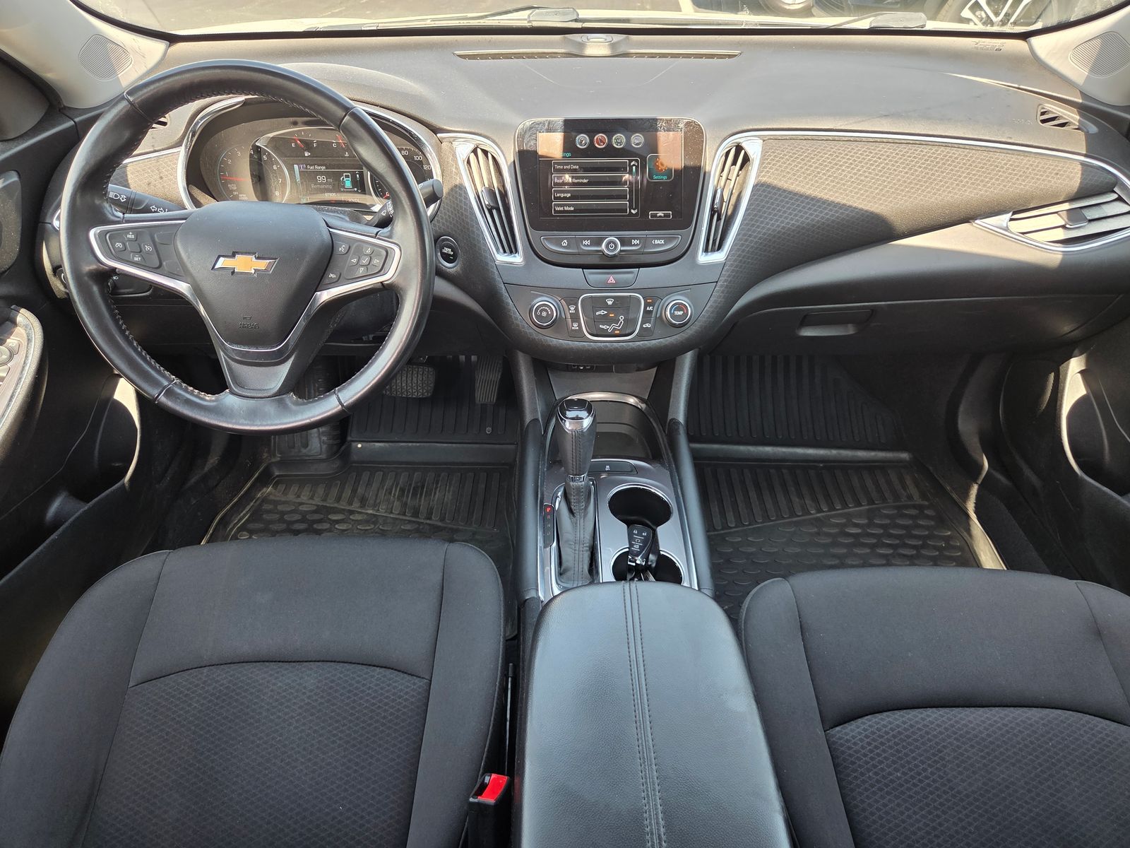 used 2018 Chevrolet Malibu car, priced at $12,421