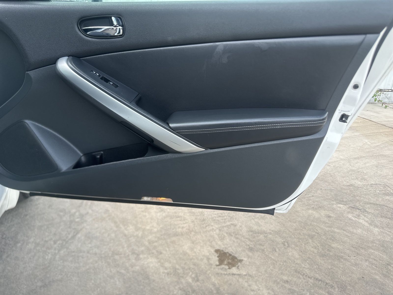 Used Car 2012 Nissan Altima  2.5 S For Sale Under $10,000 In Austin, Texas