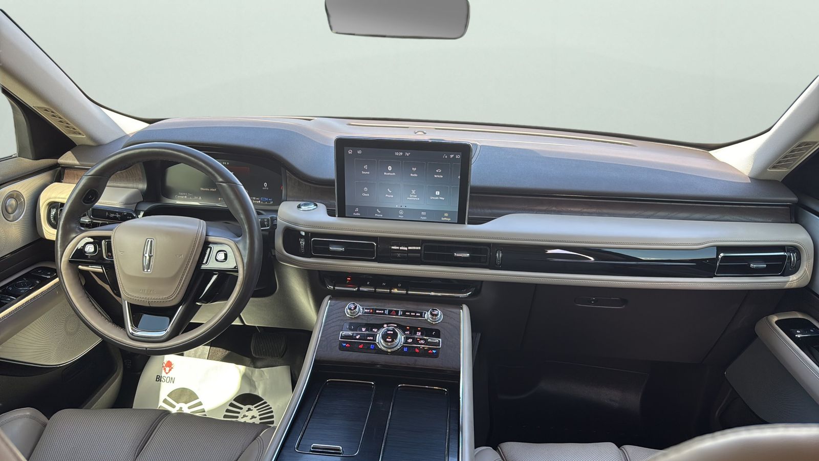 Used Car 2020 Lincoln Aviator  Grand Touring For Sale Under $35,000 In Austin, Texas