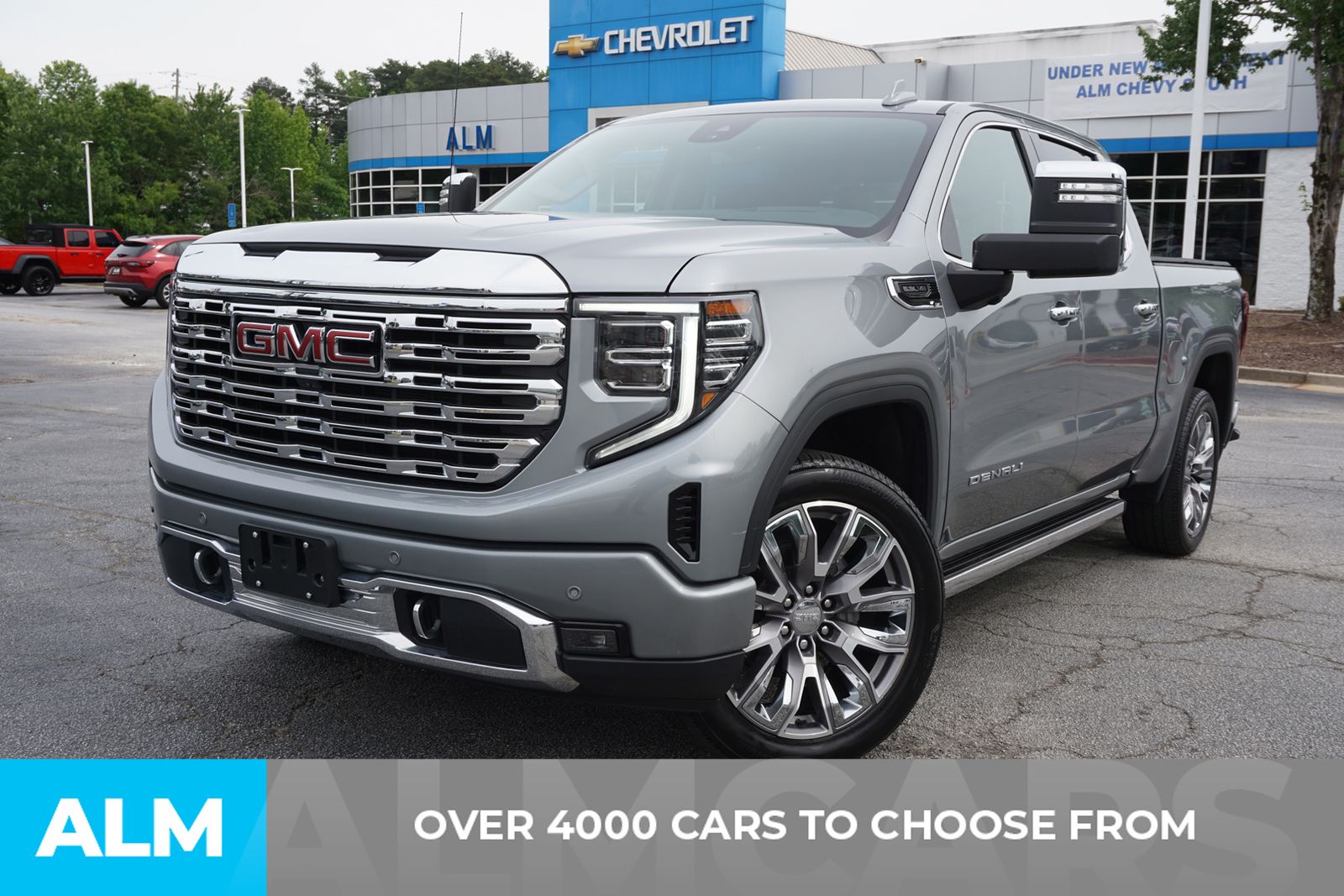 Used 2024 Silver GMC Denali image 3
