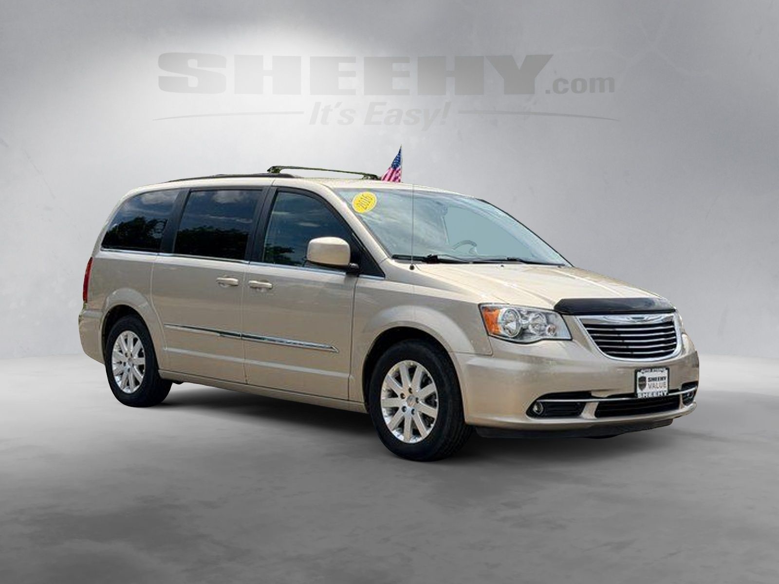 Used 2016 Chrysler Town & Country Touring with VIN 2C4RC1BG1GR259997 for sale in Springfield, VA