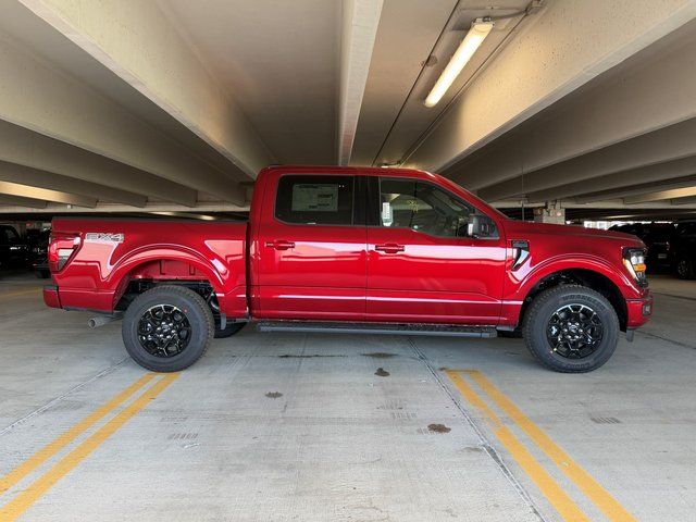 New 2026 Ruby Red Metallic Tinted Clearcoat Ford XLT image 2