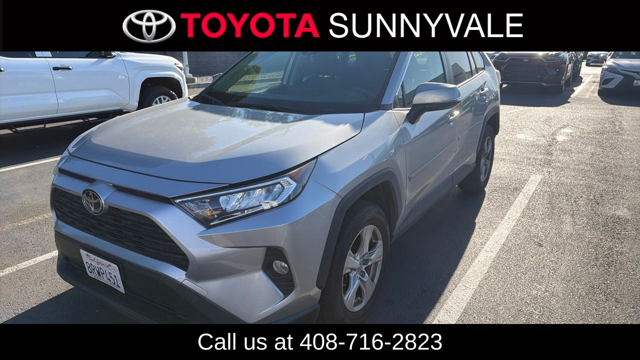 2020 Toyota RAV4 XLE AWD's photo