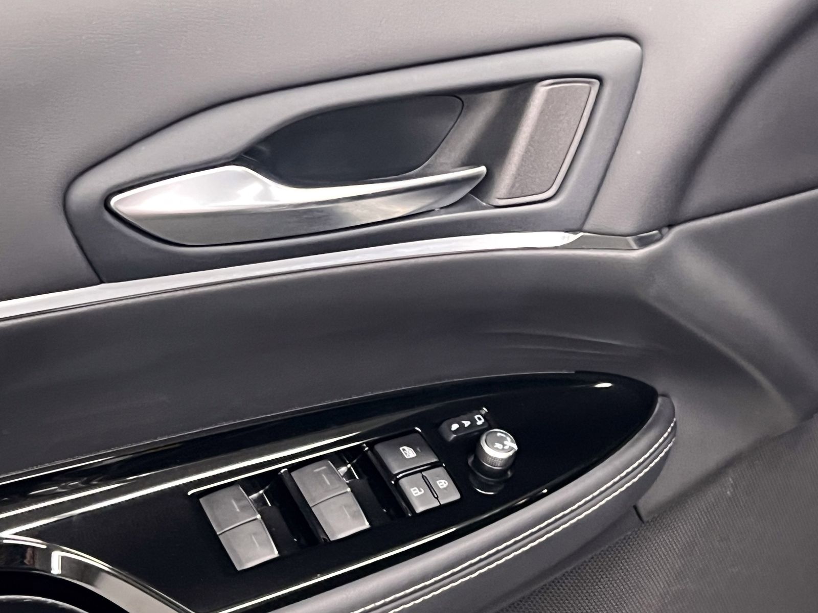 used 2022 Toyota Mirai car, priced at $12,088