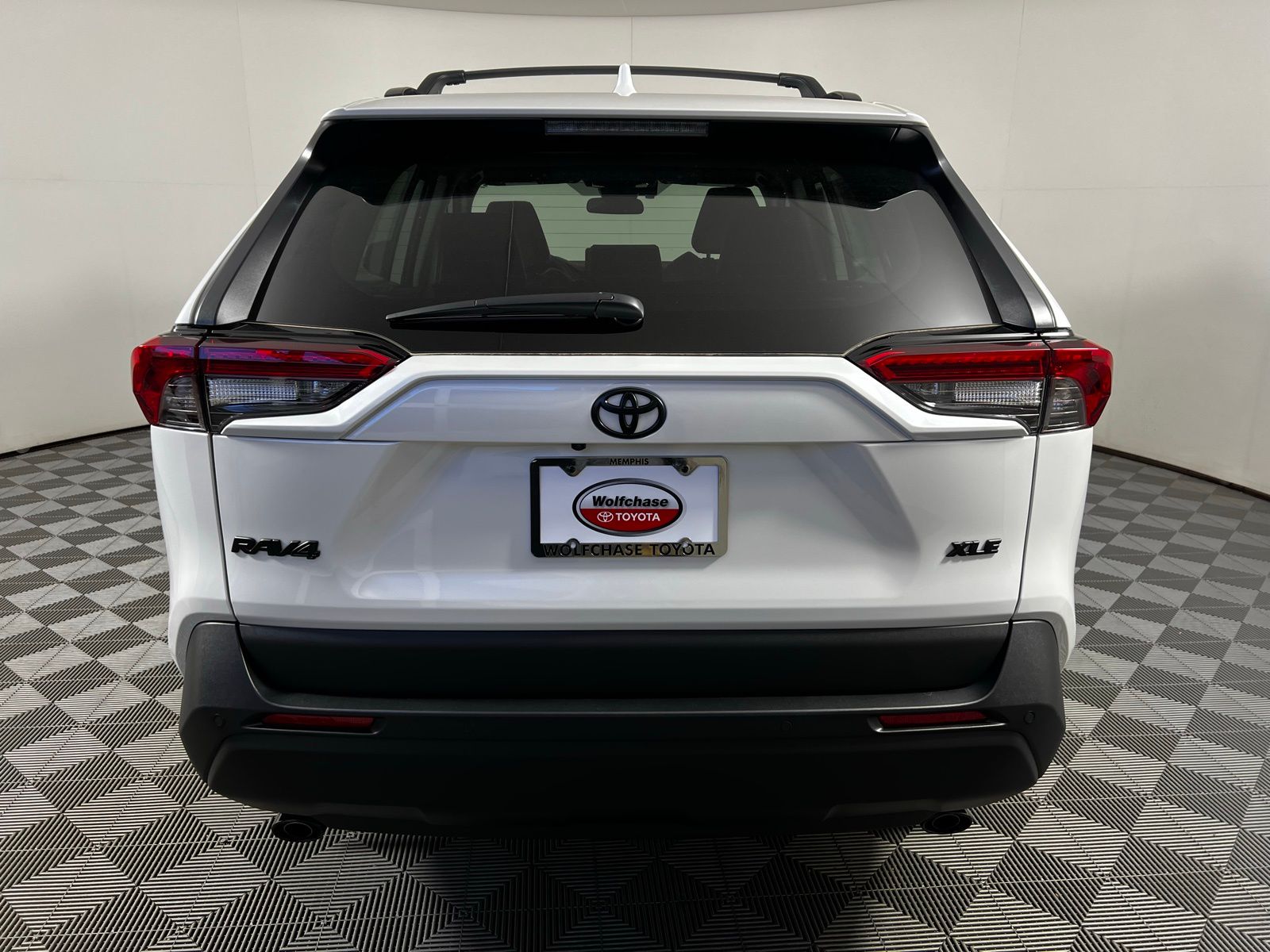 Thumbnail: 2025 Toyota RAV4 - 6