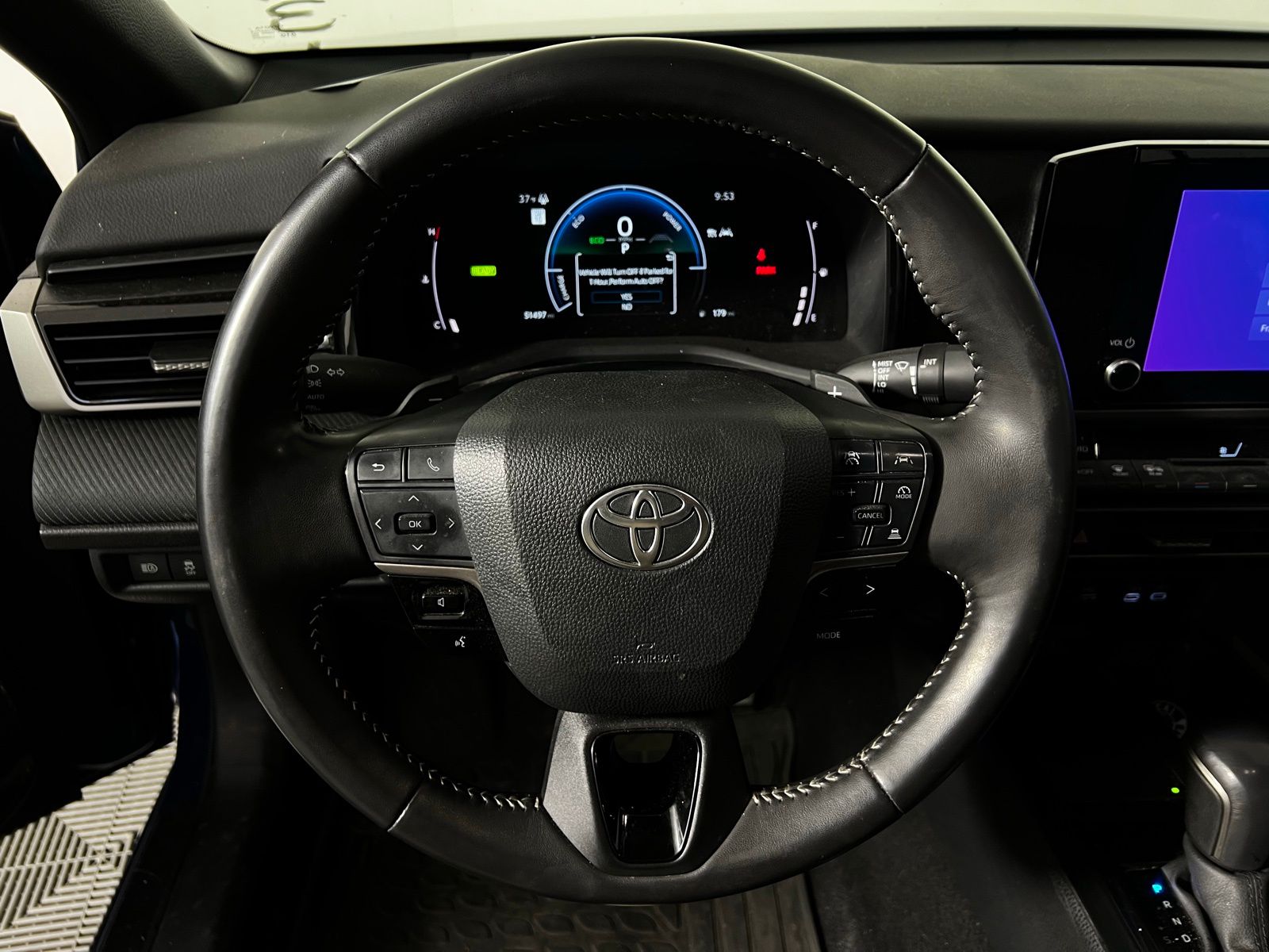 Thumbnail: 2025 Toyota Camry - 9