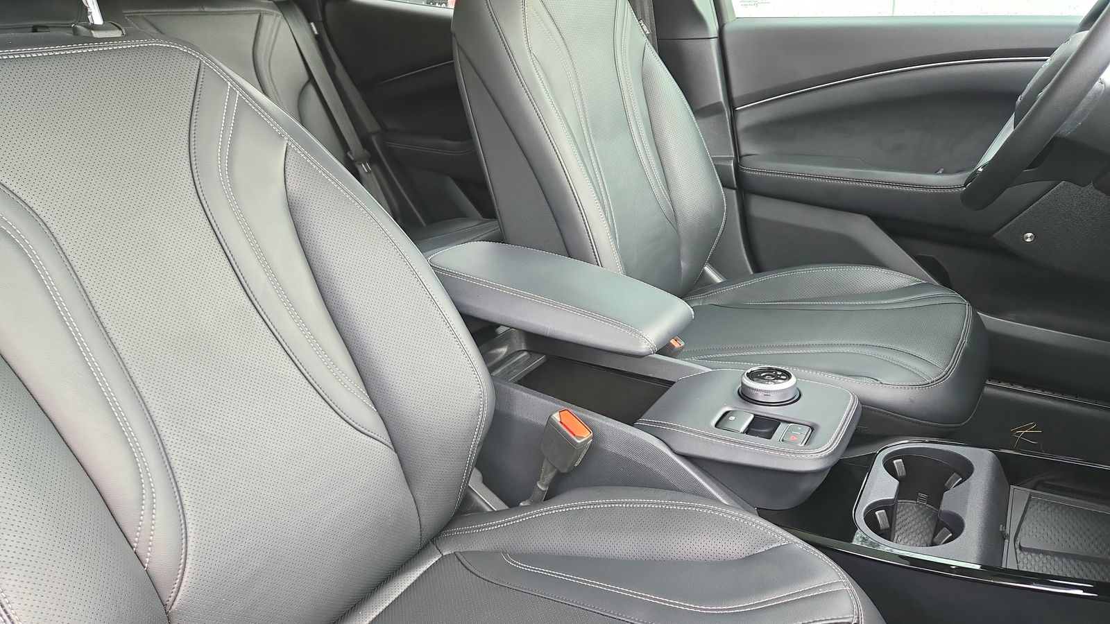 2023 Ford Mustang Mach-E