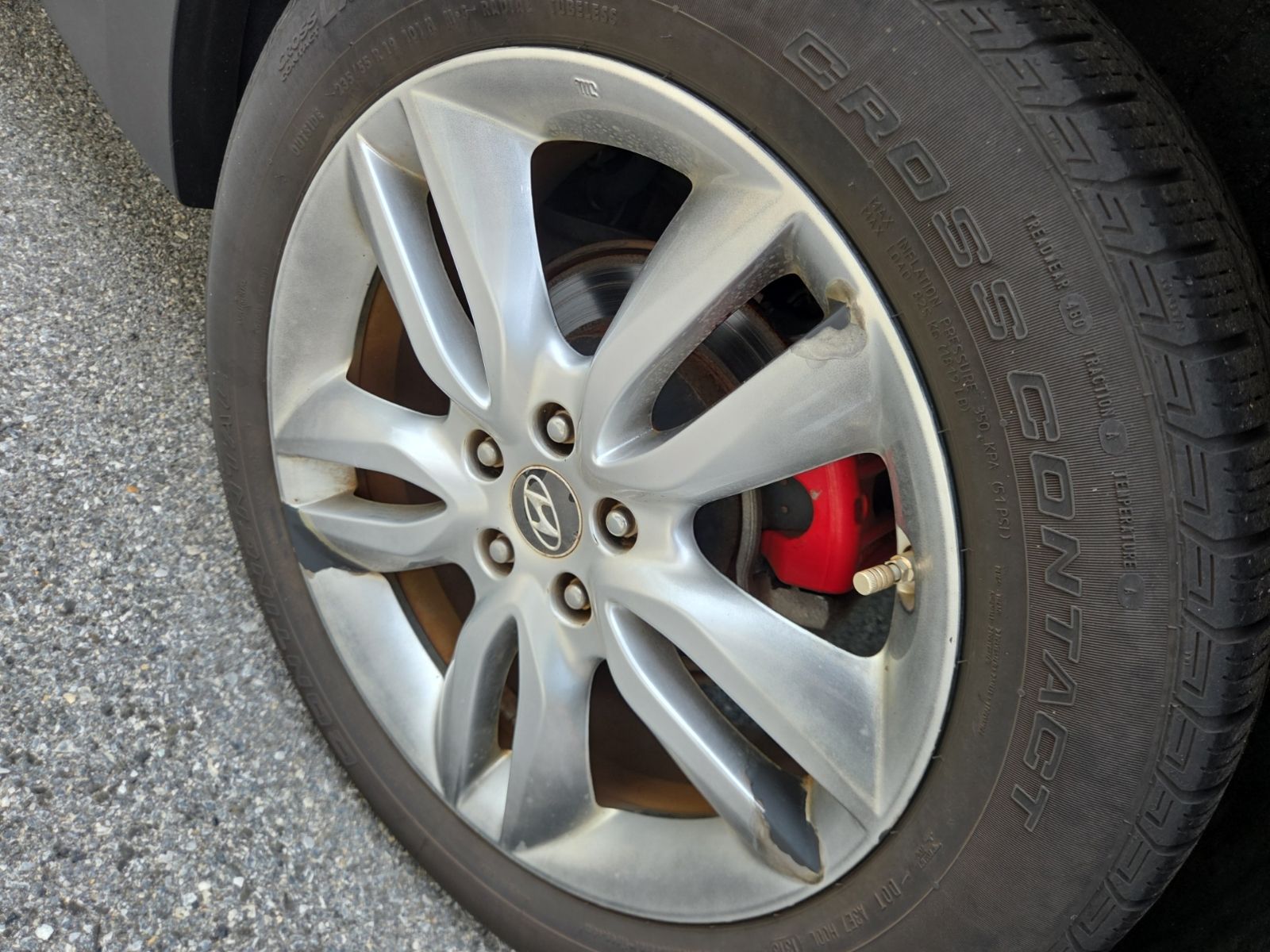 Used 2013 Black Hyundai 2.0L Turbo image 25