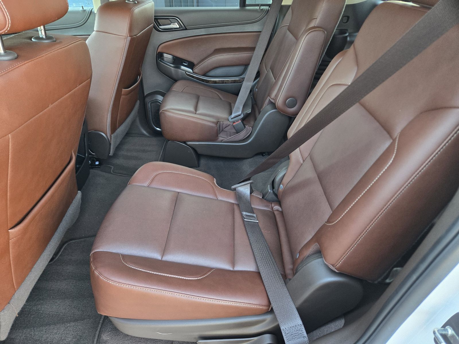 2020 Chevrolet Tahoe Premier White at Classic Elite Chevrolet Sugar Land