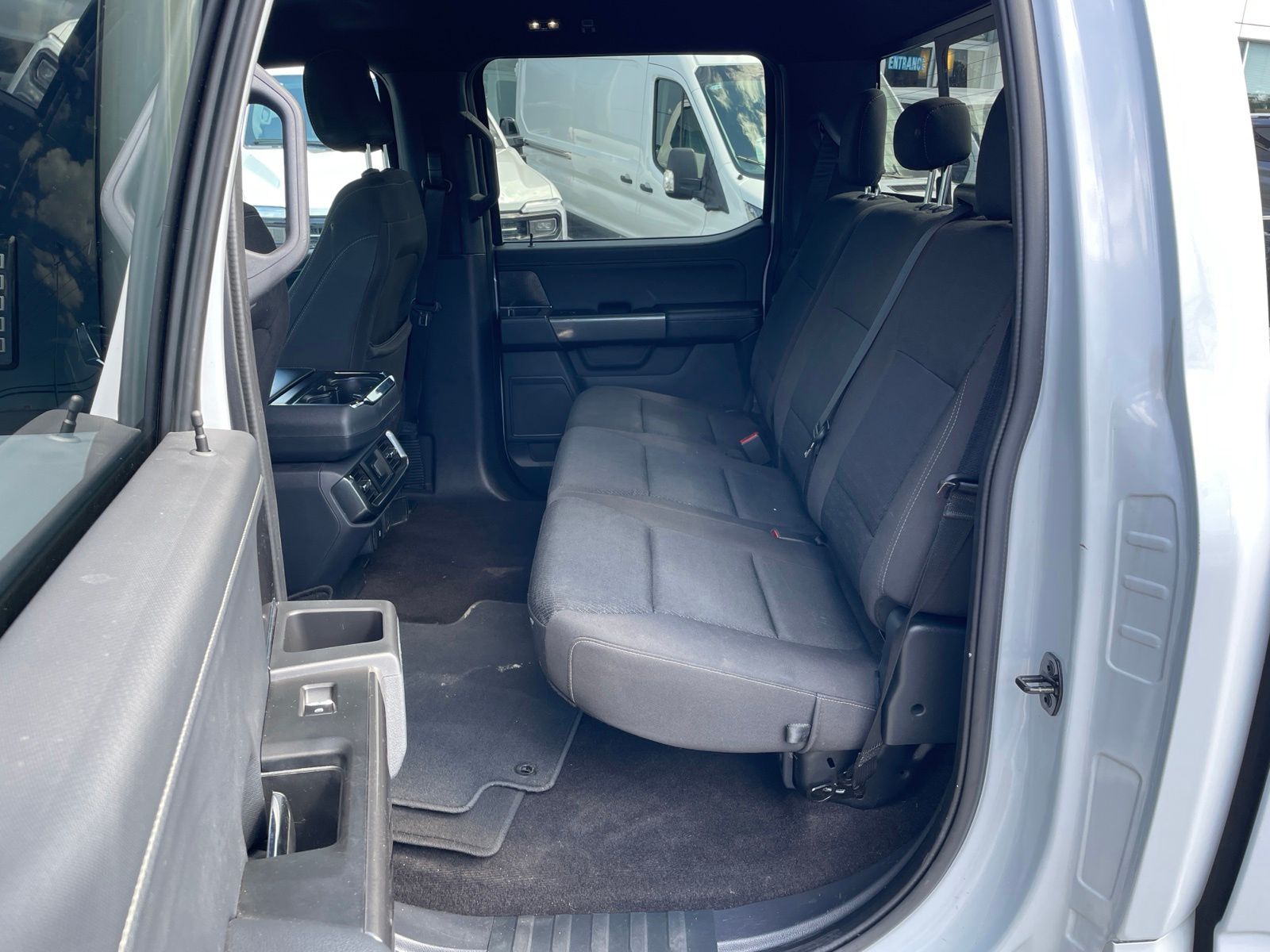 Certified Used 2022 White Metallic Ford XLT image 13