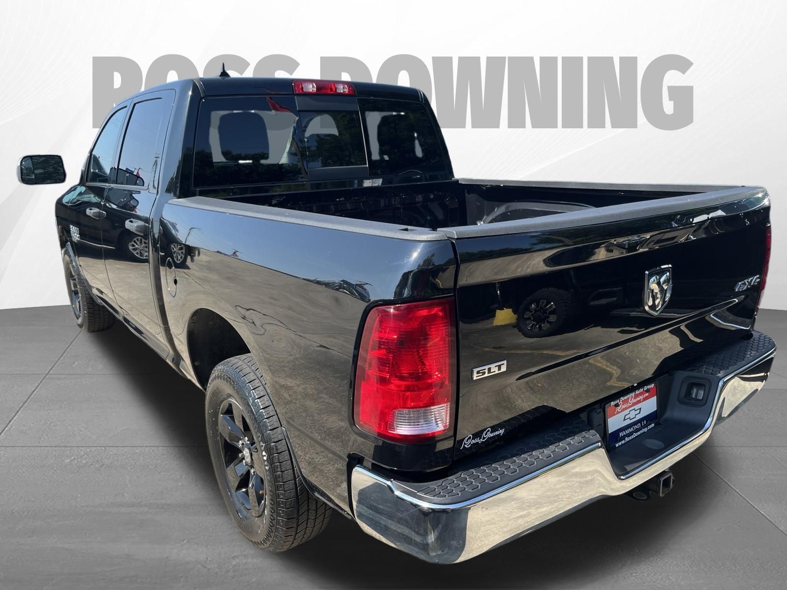 2023 Ram 1500 Classic SLT - 5