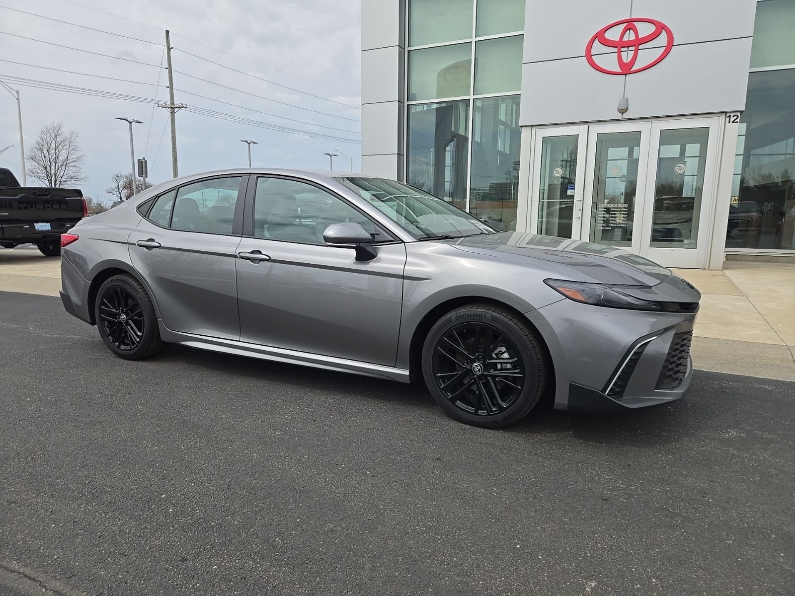 Heavy Metal 2025 Toyota Camry SE FWD Sedan Front-Wheel Drive Continuously Variable Transmission