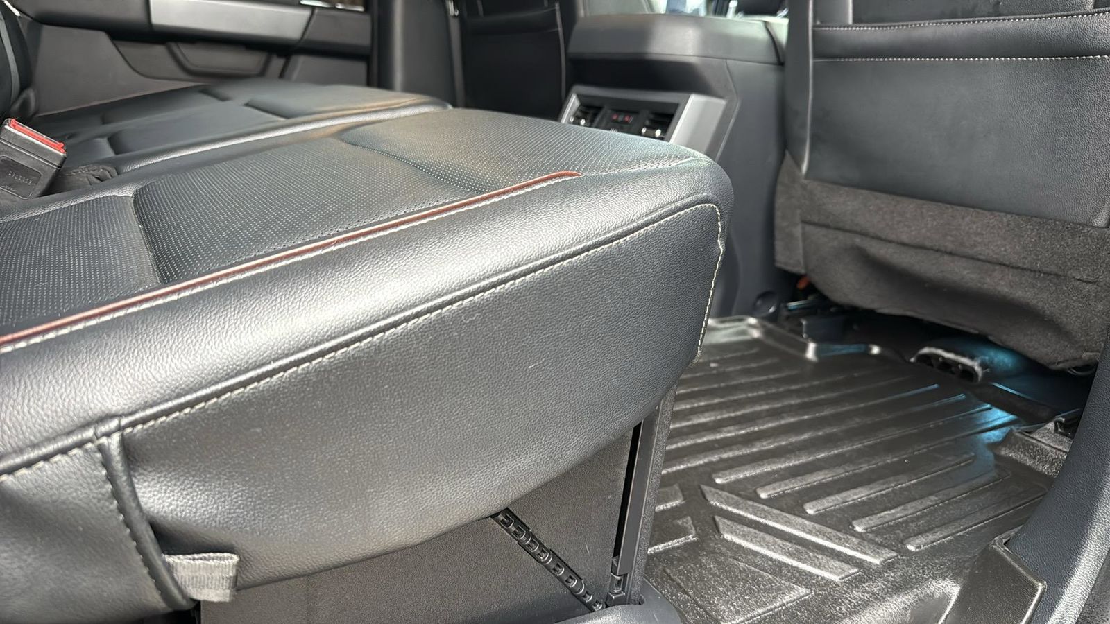 Used Car 2024 Ford F-250sd  Lariat For Sale Under $70,000 In Austin, Texas