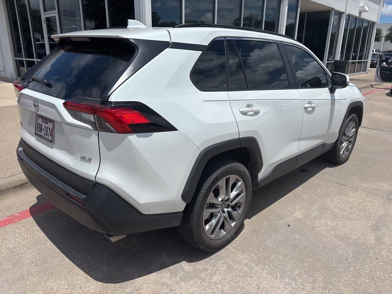 car-gallery-4