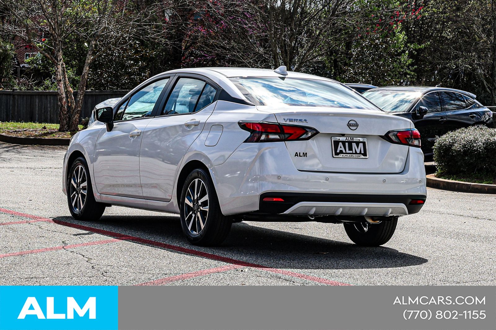 Used 2025 White Nissan 1.6 SV image 9