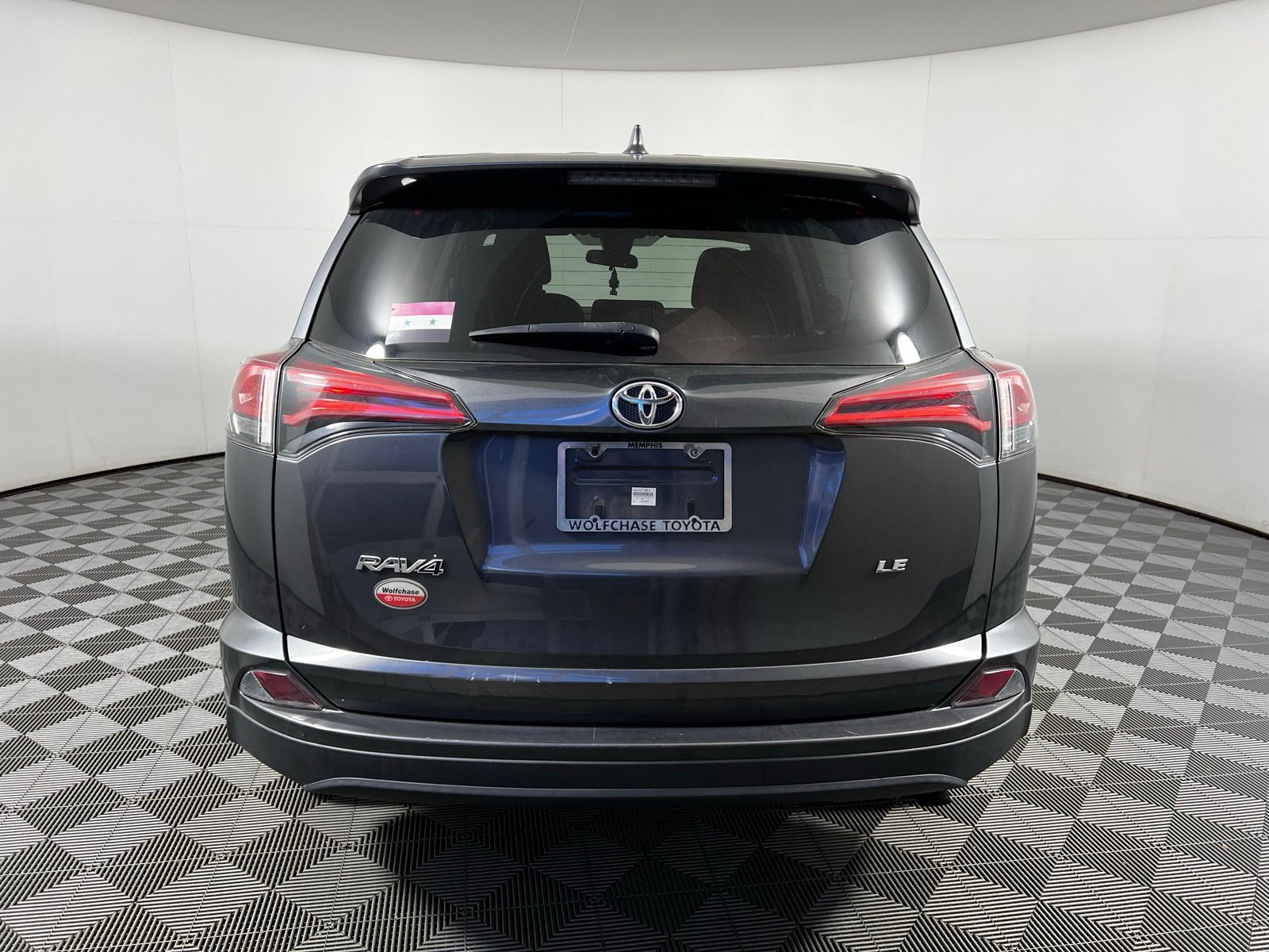 Thumbnail: 2016 Toyota RAV4 - 6