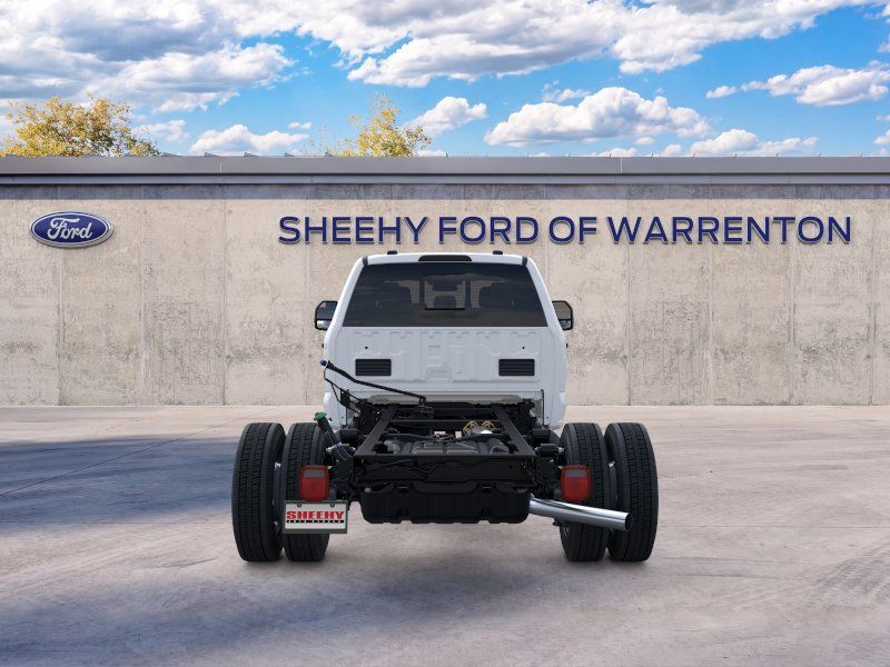 New 2026 Oxford White Ford XL image 7