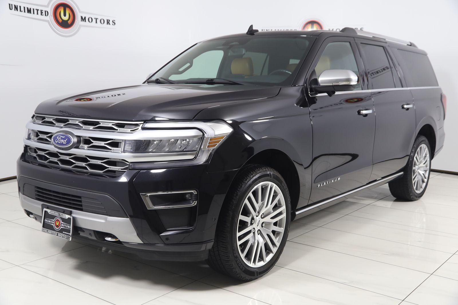 View vehicle photo 5