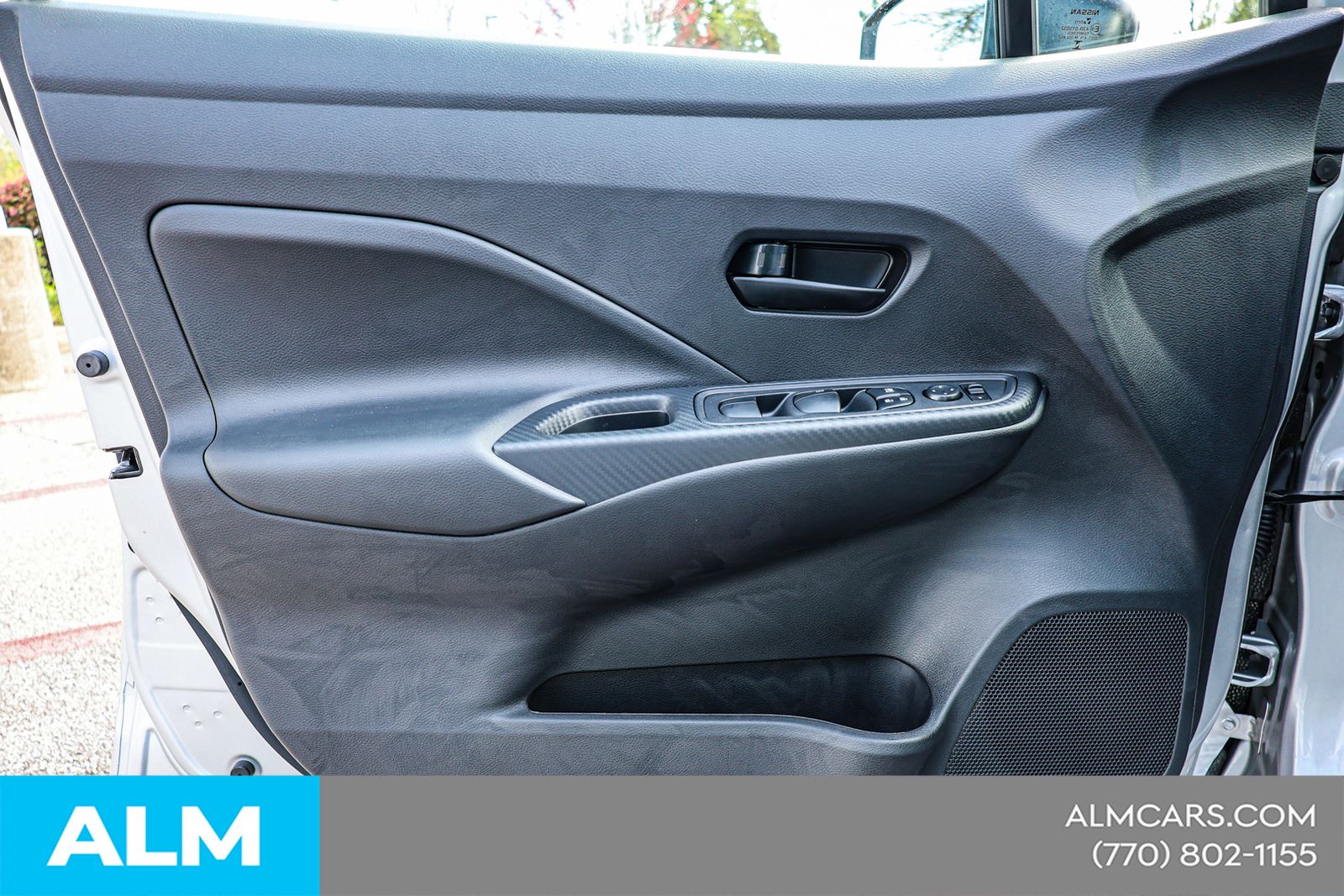 Used 2025 Silver Nissan 1.6 S image 36