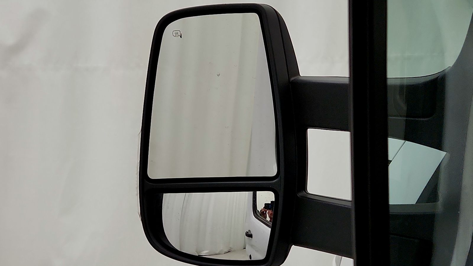 Used 2020 White Ford Base image 25