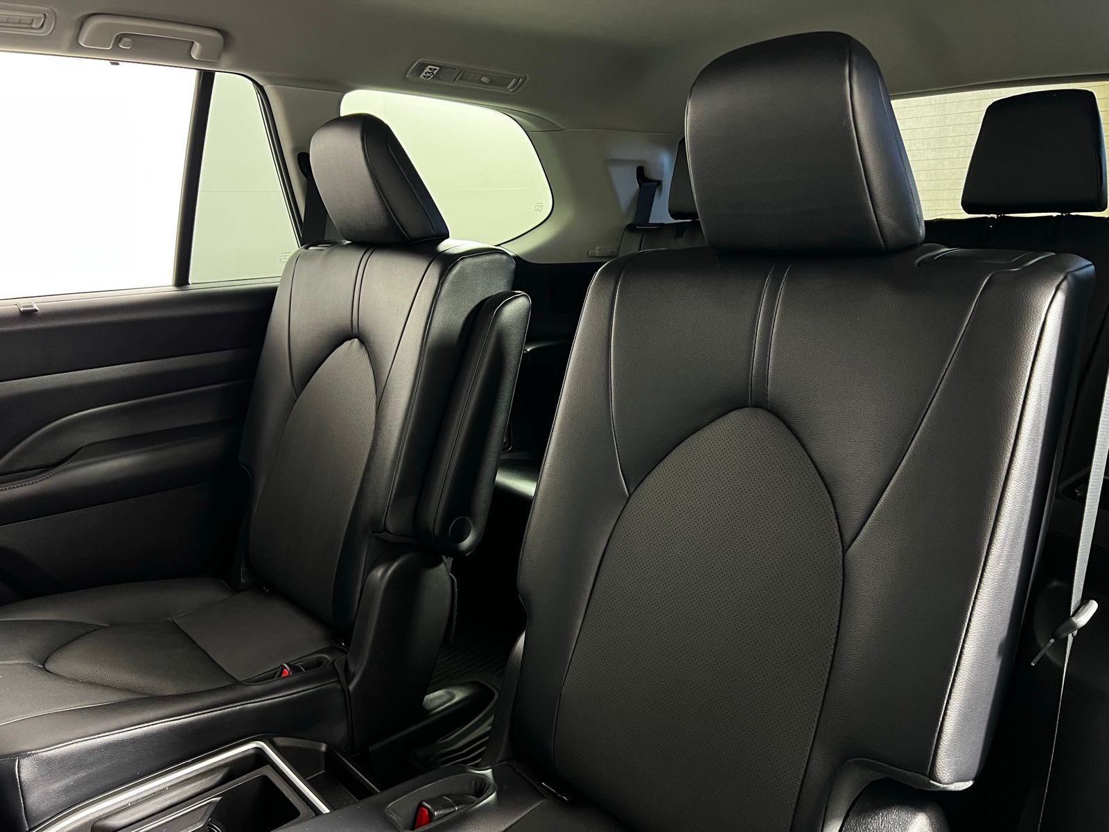 Thumbnail: 2025 Toyota Grand Highlander - 23