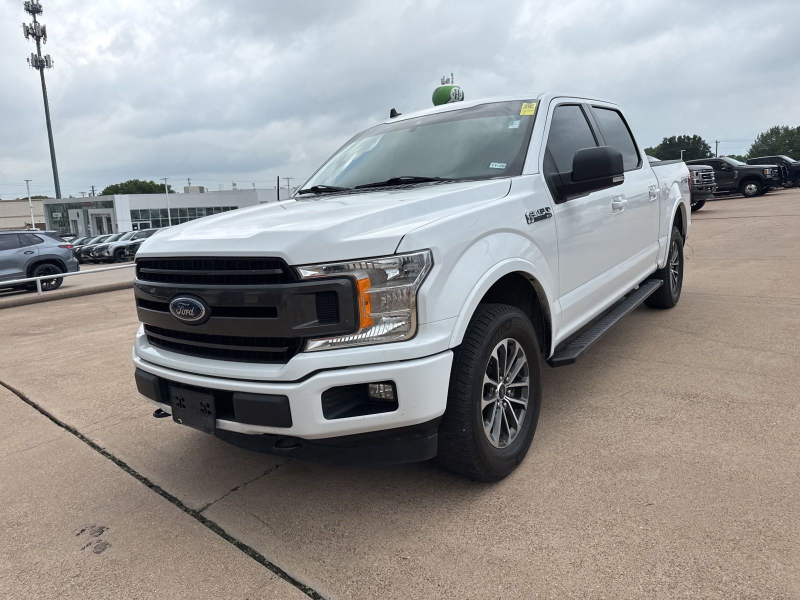 View vehicle photo 3