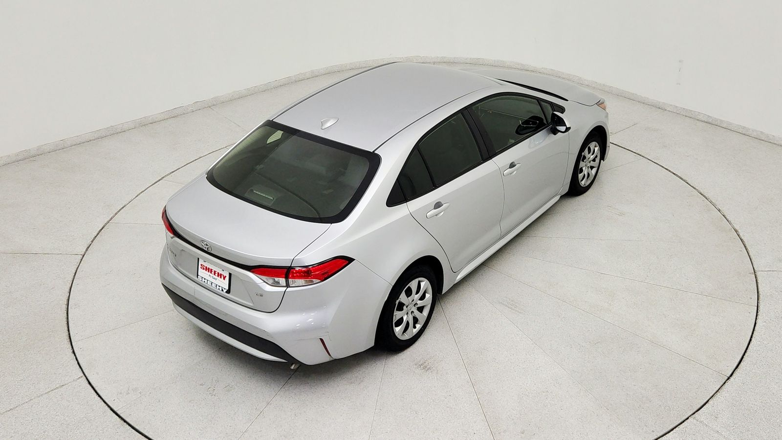 Used 2021 Silver Toyota LE image 19