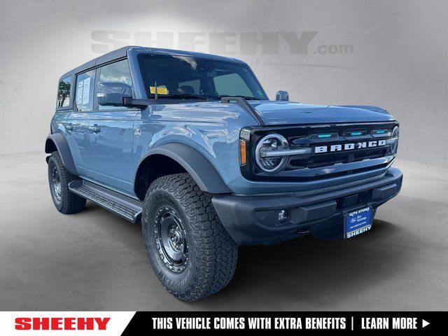 2025 Ford Bronco Outer Banks 4x4's photo