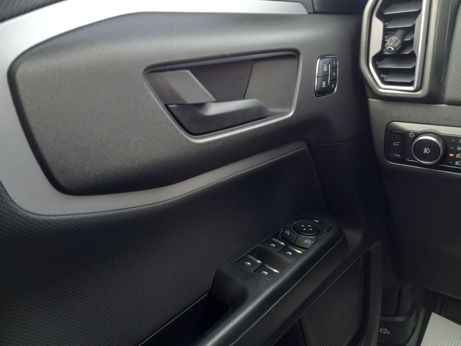 2025 Ford Bronco Sport image 27