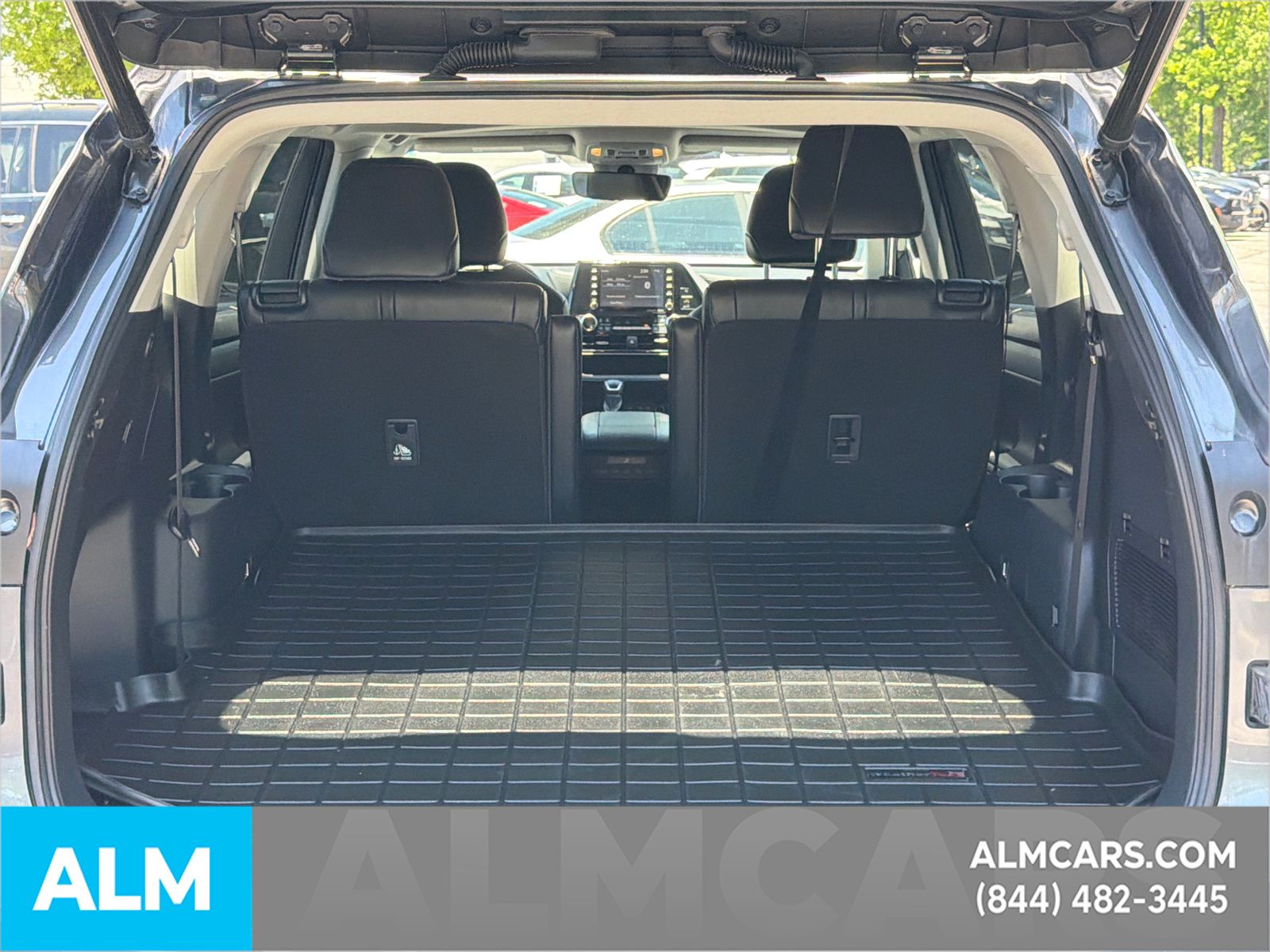 Used 2022 Gray Toyota XLE image 21
