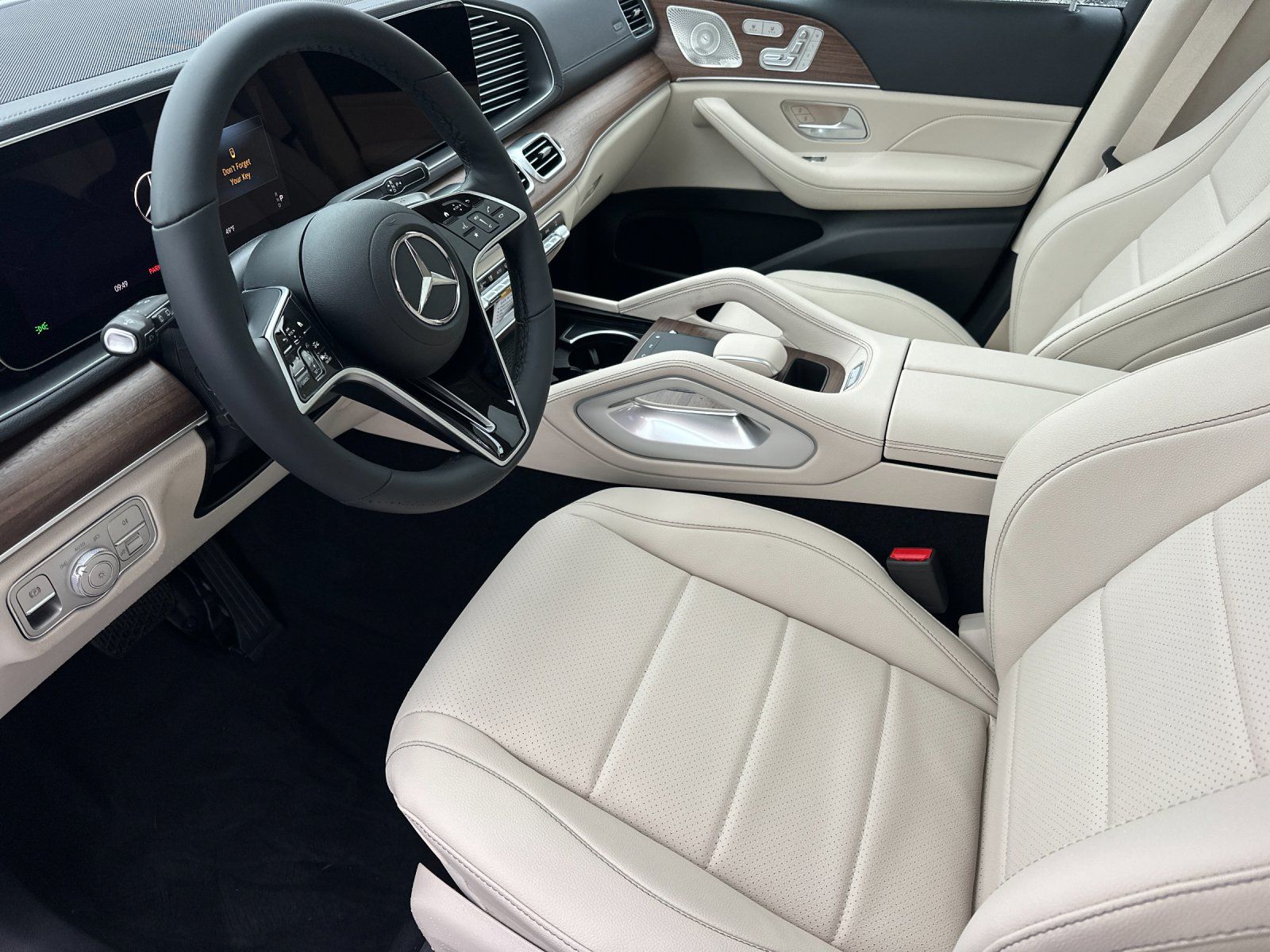 new 2026 Mercedes-Benz GLE car