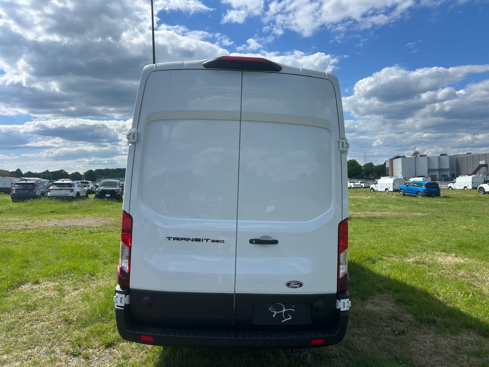 New 2026 Oxford White Ford Base image 6