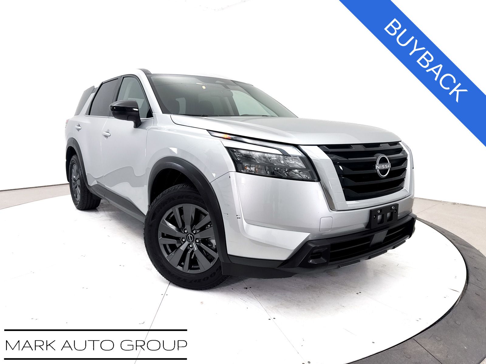 2024 Nissan Pathfinder S