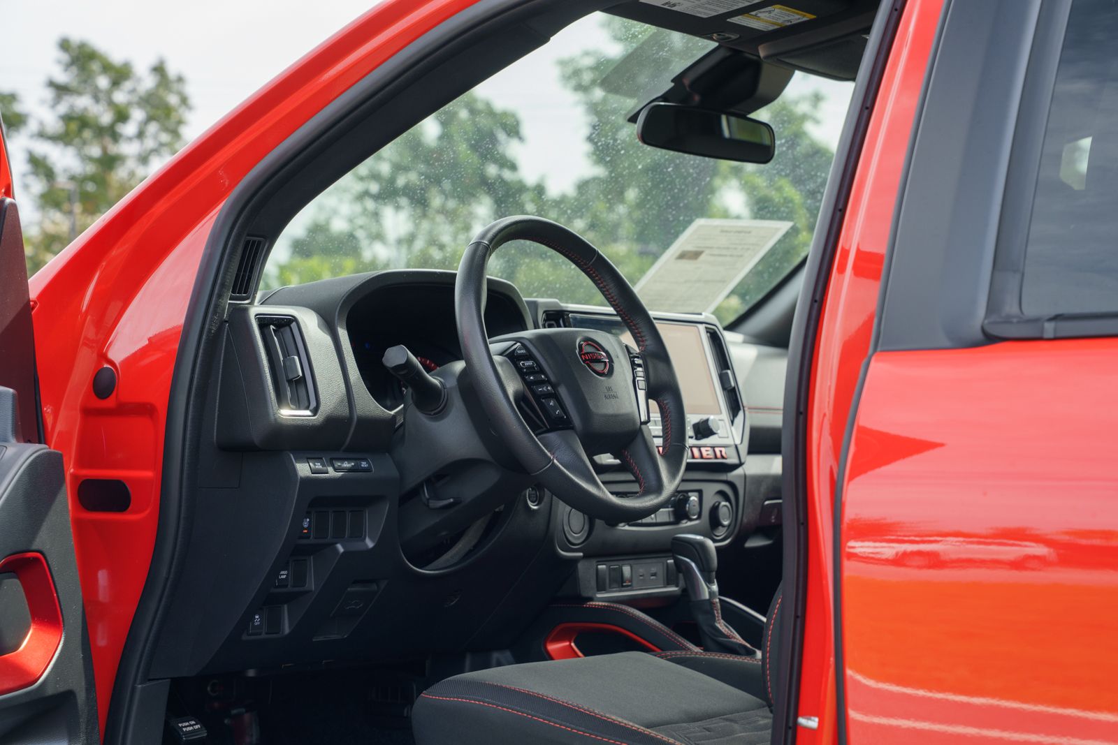 Used 2025 Nissan Frontier Truck