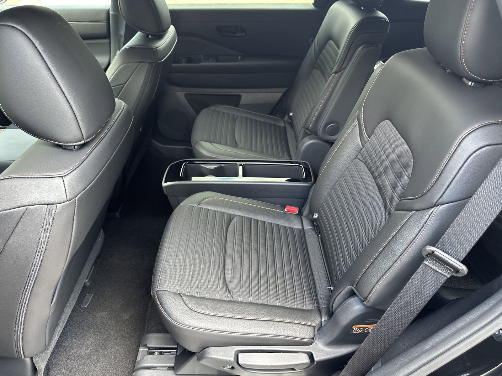2025 Nissan Pathfinder Rock Creek photo 18