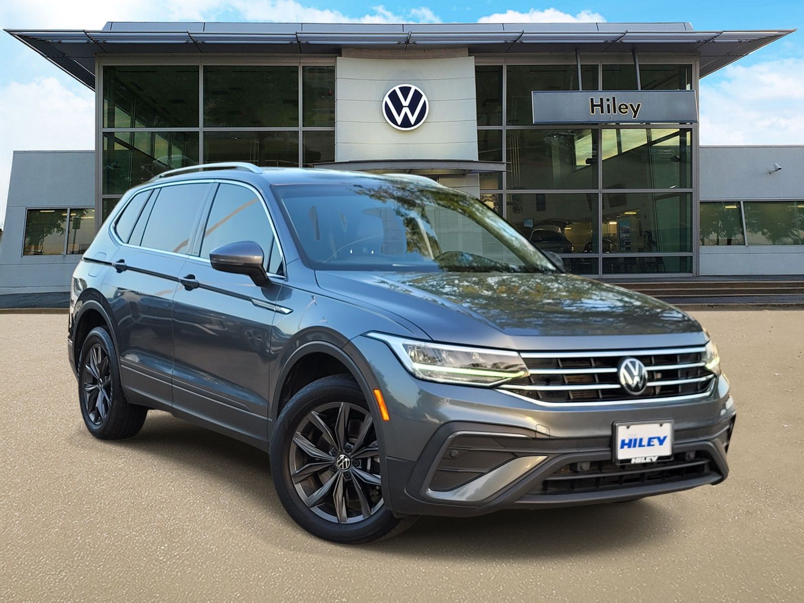 2022 Volkswagen Tiguan 2.0T SE