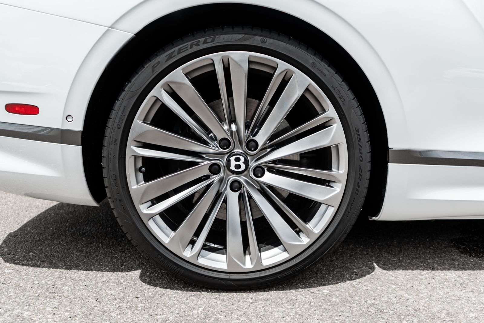 2024 Bentley Continental GTC Mulliner - Photo 15