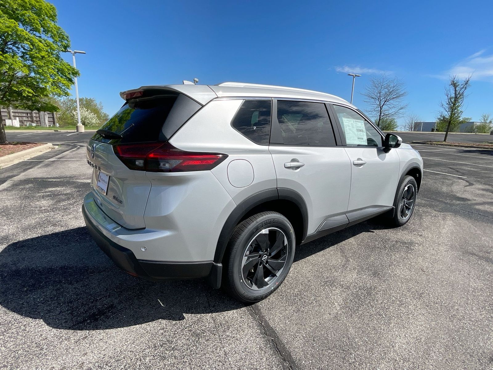 2024 Nissan Rogue SV 39