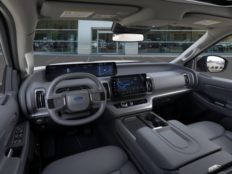 New 2026 Star White Metallic Tri-Coat Ford Active image 9